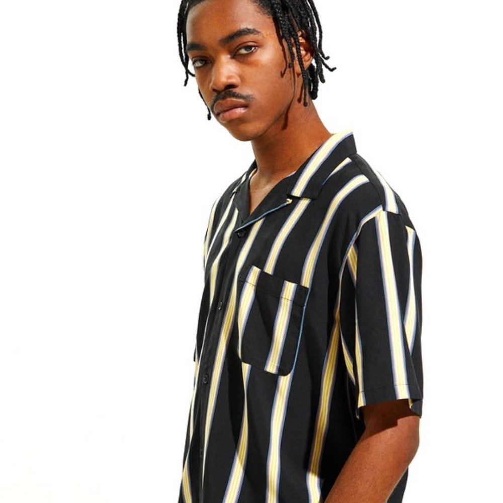 UO 50s Stripe Short Sleeve Button Up Tee